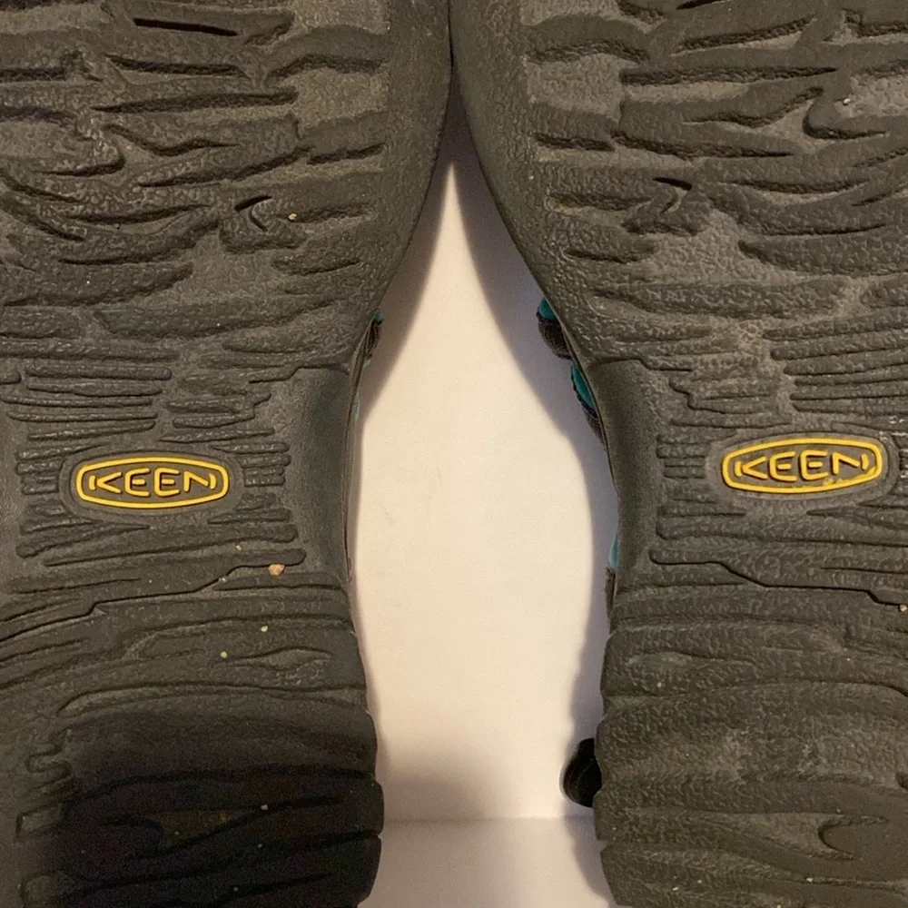 Keen Water/Hiking SandalsTeal and Gray